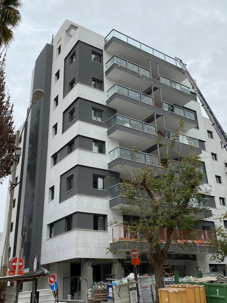מרץ 2021